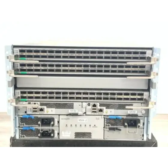 Cisco Nexus N9K-C9504 W/ 3X N9K-X9536Pq Vo2 | 2X N9K-Sup-A Excellente unité et bonne affaire
