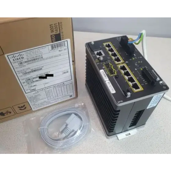 Cisco Ie-3300-8P2S-E Ie3300 8X1G Max.240W Poe+ Und 2X1G-Sfp Fanless-