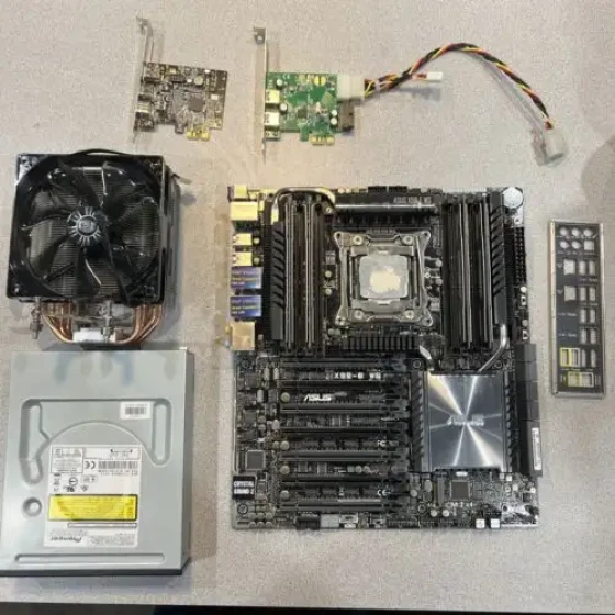 Asus X99-E Ws/Usb3.1 With I7-5960X 32Gb Ballistix Sport Ddr4 & All What You See