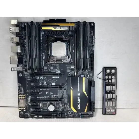 Gigabyte Ga-X99-Ud4 Atx Mainboard + 3.30Ghz I7-5820K + 16Gb Ram + I/O Shield