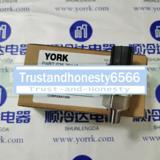 For York 025-29148-002 Pressure Sensor