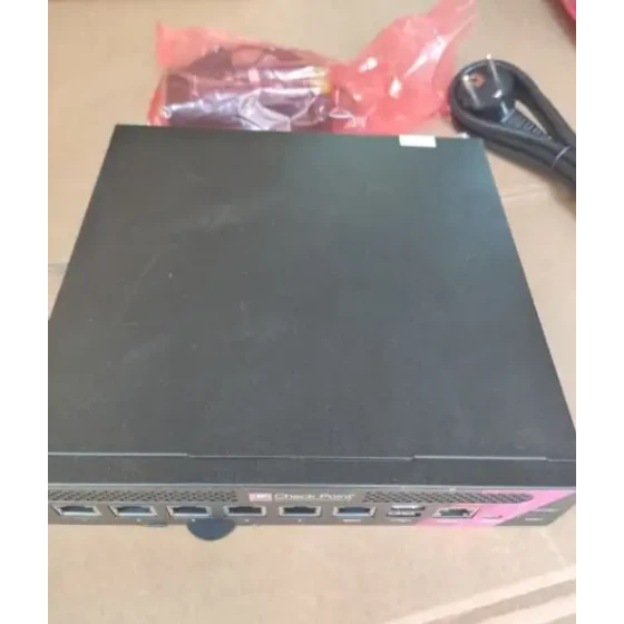 Check Point Pb-10 Security Gateway Model 3200