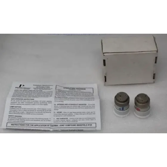 Lot 2 ampoules Ilc / Excelitas / Perkin Elmer Lx75F Cermax 75W Xenon Arc Court