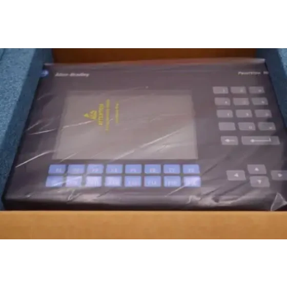 Nuovo Allen Bradley 2711-K9C1 C Pannello di interfaccia Panelview 900 Rev E Stk 2443