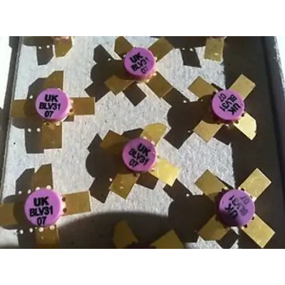 BLV31 NPN SILICON RF POWER TRANSISTOR 5