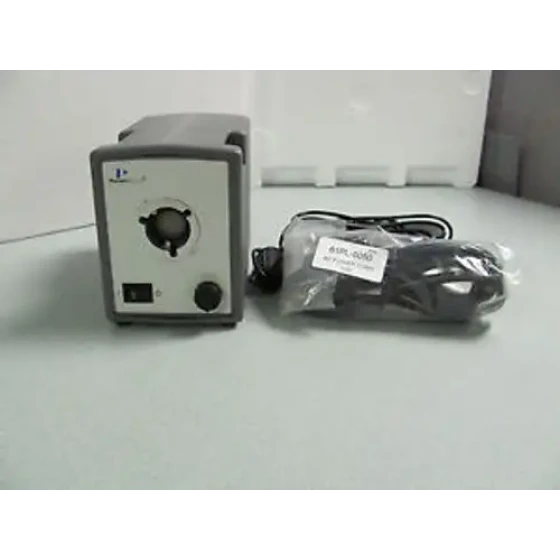 Otfi-0110 Pe Led faseroptischer Beleuchter mit Diffusor