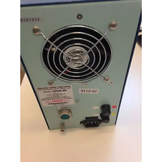 Hamamatsu C4262-02 Fuente de alimentación para lámpara de xenón de modo continuo