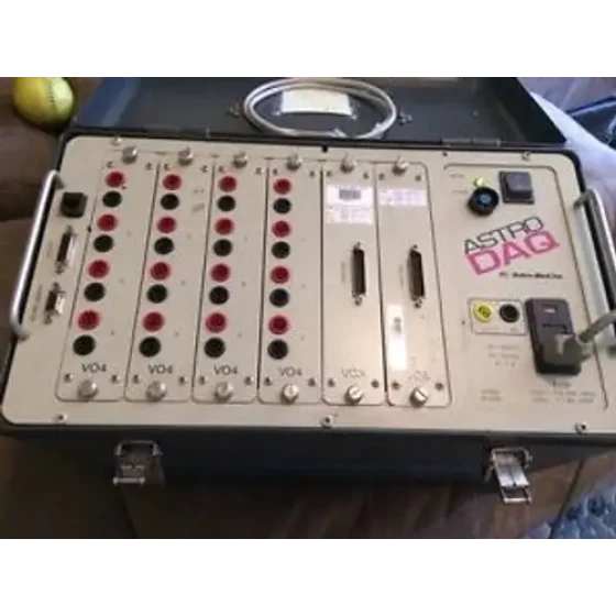 Astro-Med Inc. Astro Daq Wdl-833900 Wdl-833904 Works Wdi-833904 Astro Graph