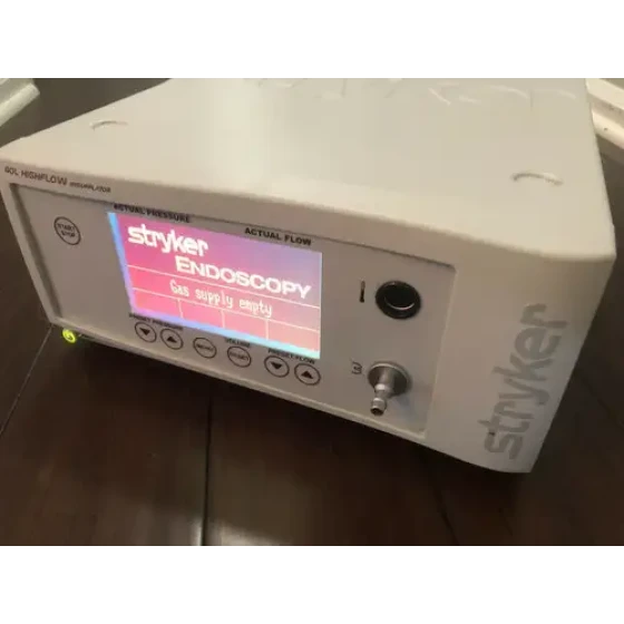 Stryker 40 L Core High Flow Insufflator 620-040-504 mit Low Flow Modus