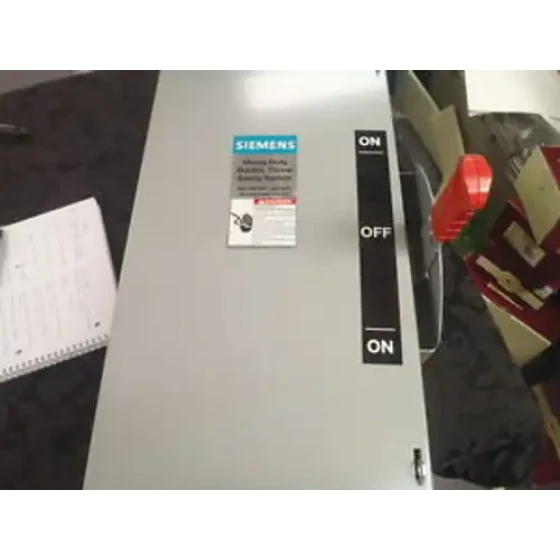 Siemens ..Dtnf362.. 60A 600V Double Throw Heavy Dutyon-Off-Ondisconnect