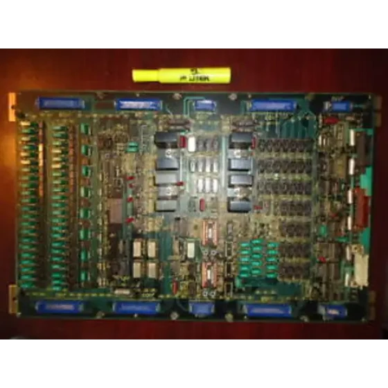 Fanuc A20B-0010-0090/08A Board