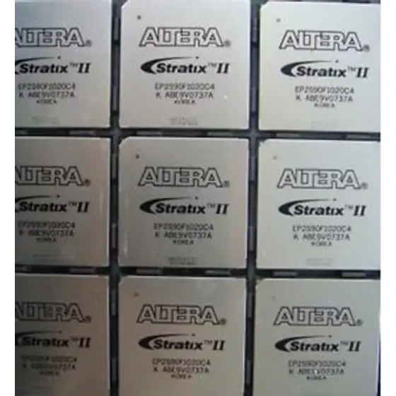 Ep2S90F1020C4N Réseau de portes programmables 90960 Cellule 1020 Pin Plastic Bg