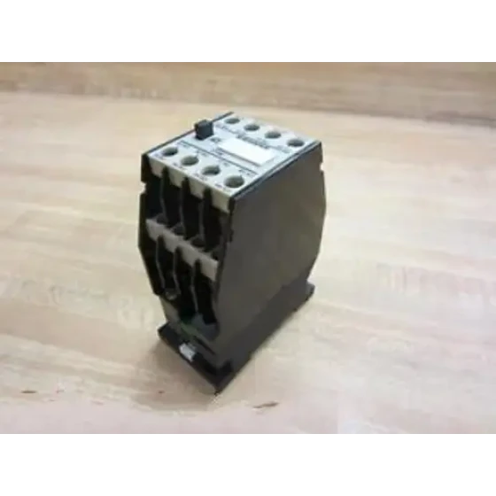 Siemens 3-TH-82-62-0A Contactor 3TH82620A -