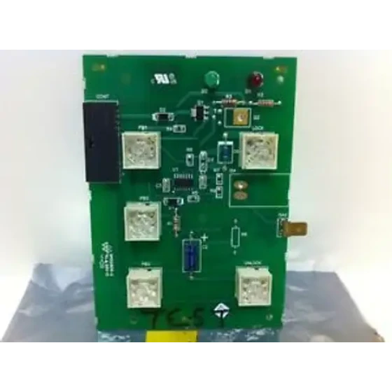 UN RITE-HITE DOCK LEVELER CONTROLLER BOARD R101437714D R-101437714D