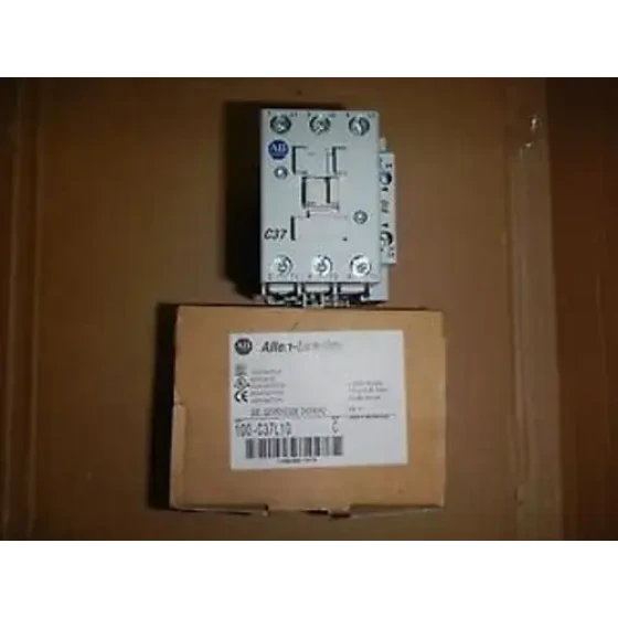 Allen Bradley 100-C37L10 Contactor 3 Pole 1 Aux Cont. 200-240V Bobine100-C3700