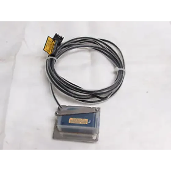 Keyence Lv-H62F Laser Sensor Nnb