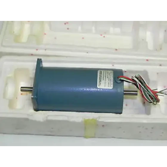 Motore passo-passo superiore Slo-Syn M063-Fc09E 4,6A 2,25V M063Fc09E