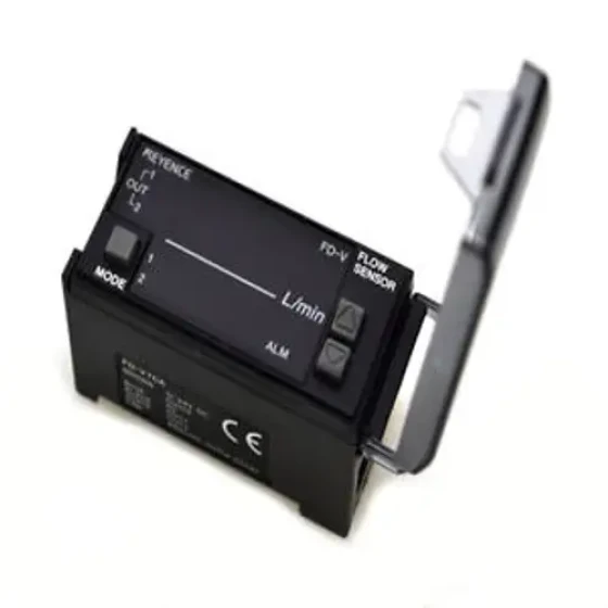 Keyence Fd-V70A Flow Sensor Amplifier Unit Din Rail Mount 12 To 24Vdc