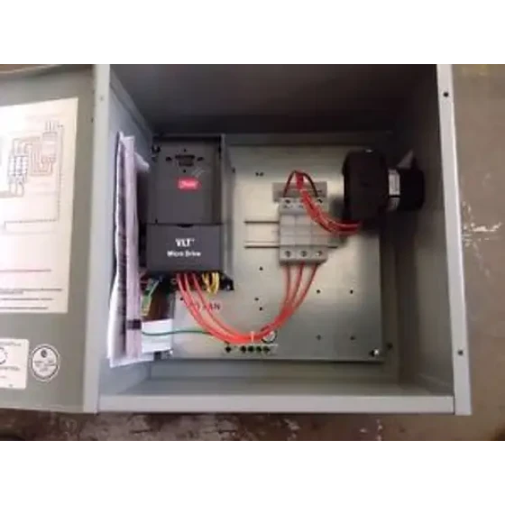 Danfoss Vlt Fc51/312F00009 Ac Drive 1/2Hp 3 Phase 230V Macroair 132-2053-Drem