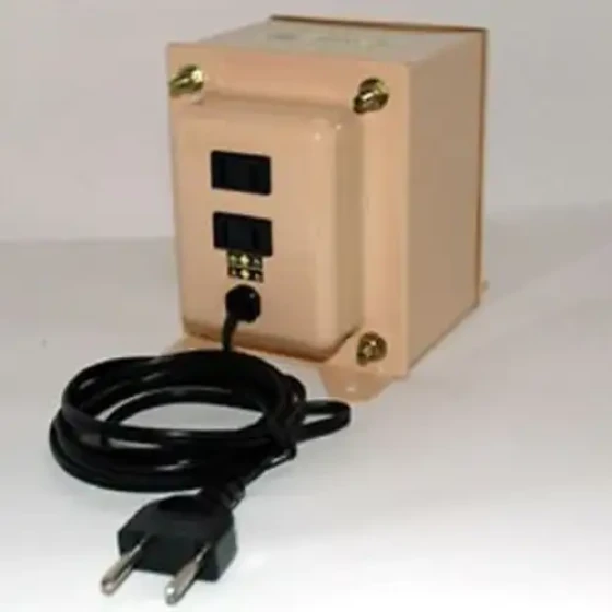 VoltaGE Down Transformer Converter NDF-550EX 240V(50Hz/60Hz) to 100V 550W EU AU