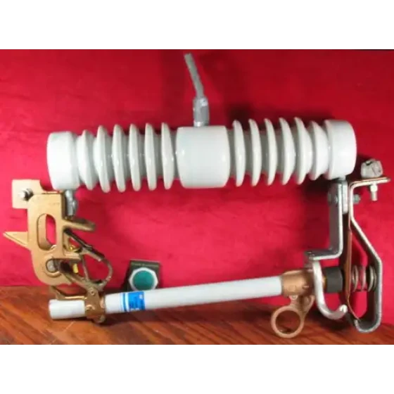 Southern States Gs6615100C Elektrischer Ausschnitt 66 Serie 15/27 15 Kv 100 Amp