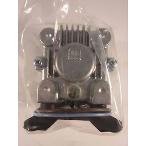 Nitto AC0110-A1053-P5-1411 Pump 230V 50/60HZ 15/12W