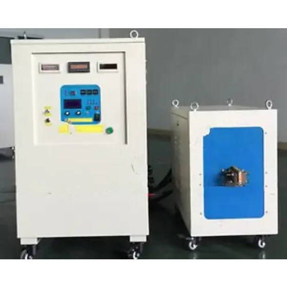 100KW 5-20KHz Doppelstation Mittelfrequenz-Induktionsheizgerät Schmelzofen