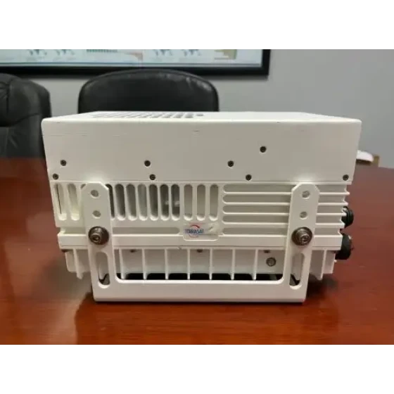 Terrasat 40W Banda C Ibuc 2 Ibr058064 5.850-6.425Ghz 100-240Vac S/N Te7012059 Buc