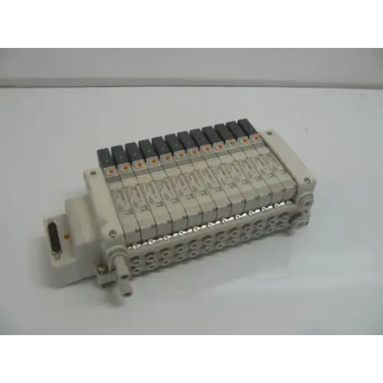 Smc Manifold Block With 12 Smc Vqc2100N-5 Solenoid Valves Single Plug-In