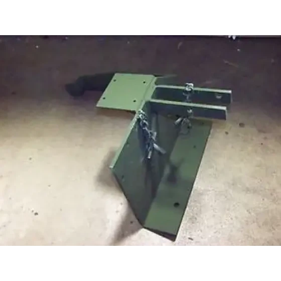 Staffa di montaggio Demolitore dell'esercito 10900057 5 Ton 6X6 M543 5340-01-136-4443