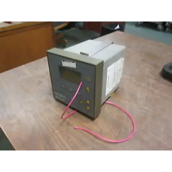 Contrôleur Honeywell 9782P-01-VC-E0000-BD 120/240VAC 50/60Hz 15VA