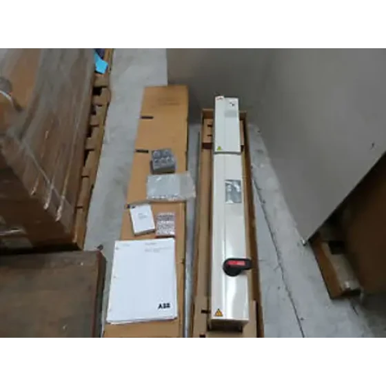 ABB ACH 400 Con Bypass Electrónico HVAC ACH401B009032-AOAE0000 10HP 7.5Kw