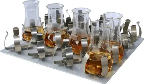 Grant Instruments P16-250 PSU-20i Orbital Shaking Platform with Clamps For 16 x 250mL Flasks