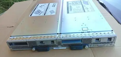 Cisco B420 M3 4X Intel 8-Core E5-4640V1 512Gb (32Pcs 16Gb) 2 X 300 Gb Vic 1240