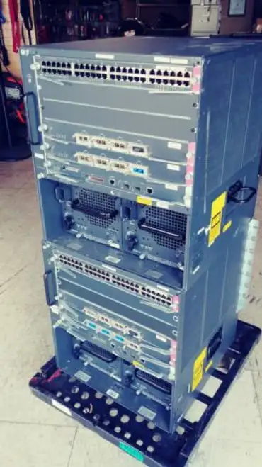 Lot Of 2 Cisco Catalyst 6506-E Ws-C6500 Series With Modules (*)