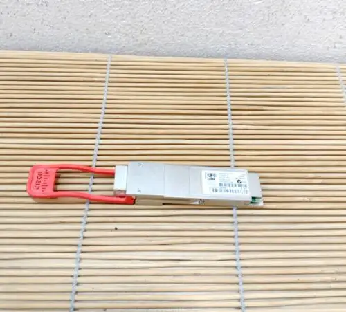 Cisco Qsfp-40G-Er4 40Gbase-Er4 Smf Otu-3 Data-Rate Module Support V01-