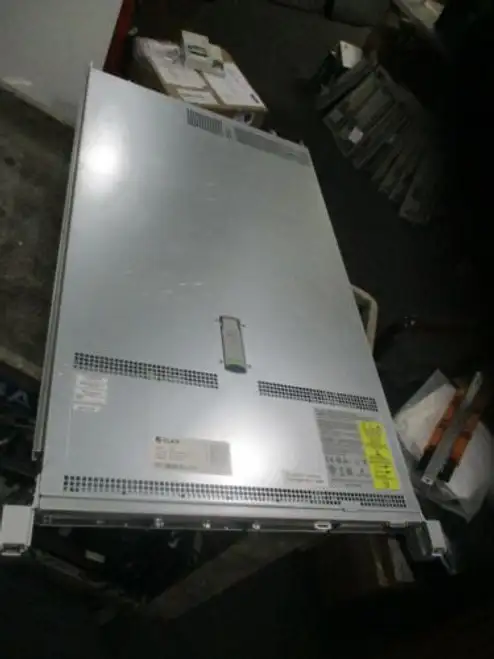 Cisco Ucsc-C220-M4L Server. Pn: 74-12503-01 D0. 128Gb Mem. 2 Cpu'S No Hd