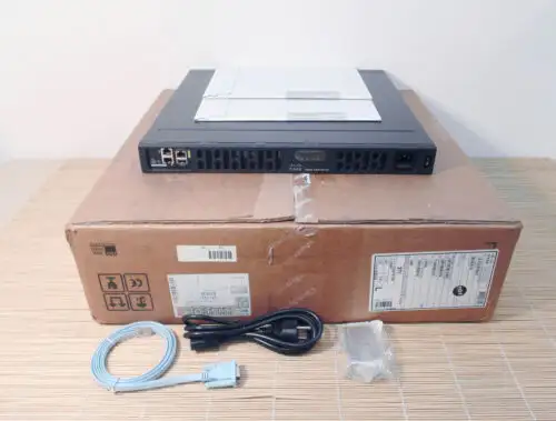New Cisco Isr4331-Ax/K9 Isr 4331 Ax Bundle W/App Sec License -