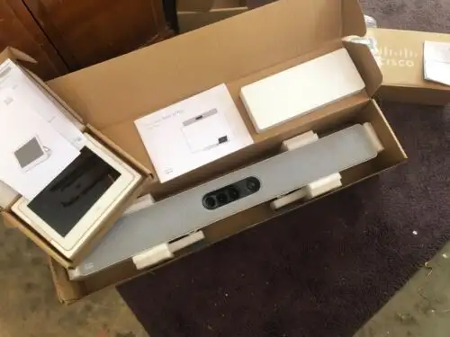 Cisco Cs-Kitplus-Nr-K9 Nob Conference Webex Room Kittouch 10 Kitpro Kit-Mini