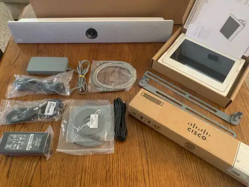 Cisco Cs-Kit-K9 Conference Webex Room Kit Reboxed Unit Smartnet Ttc7-23 Ttc5-09