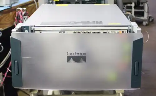 Cisco Gsr Ios Xr 12000 Series Router 12404 2X Prp-2 4Gb 2X 12000-Sip-601 & Spas