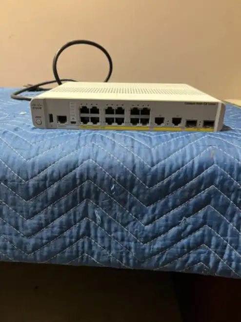 (Un ) Cisco 3560Cx-12Pd-S Catalyst Switch***Read Description***