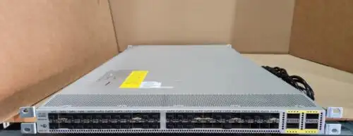 Cisco Nexus N6K-C6001-64P 48-Port Sfp+ 4-Port Qsfp+ Dual Power Switch W/ Rails