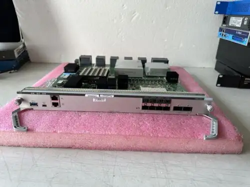 Commutateur Cisco Catalyst 9400 C9400-Sup-1 V2 Module superviseur uniquement