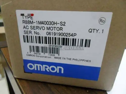 Omron R88M-1M40030H-S2 R88M1M40030Hs2 Servo Motor