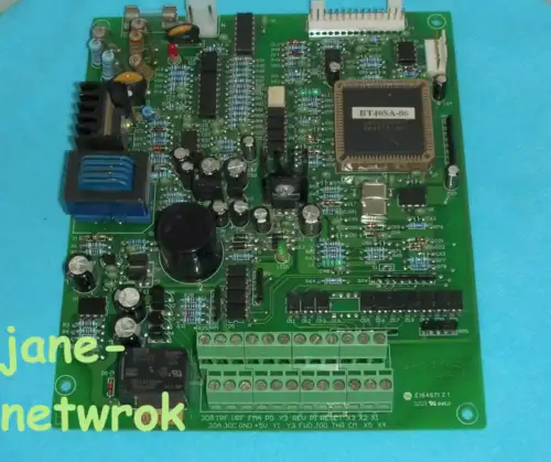 Pour Xw-G-3.7Kwzk4B