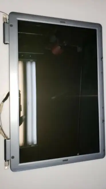 Alienware M5700 Screen Assembly