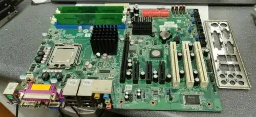 Iei Imba-Xq354-R11-Ed Industrial Motherboard W/Q8400 Cpu 2X1 Gb & I/O Plate