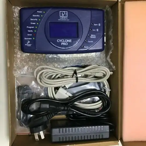 P&E Debugger M68Cycloneproe Pro In-Circuit Cyclone Pro Progrmmer With Lcd