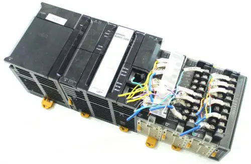 Omron Nj501-1500 With Nj-Pa3001 2X Id211 Oc211 Modules